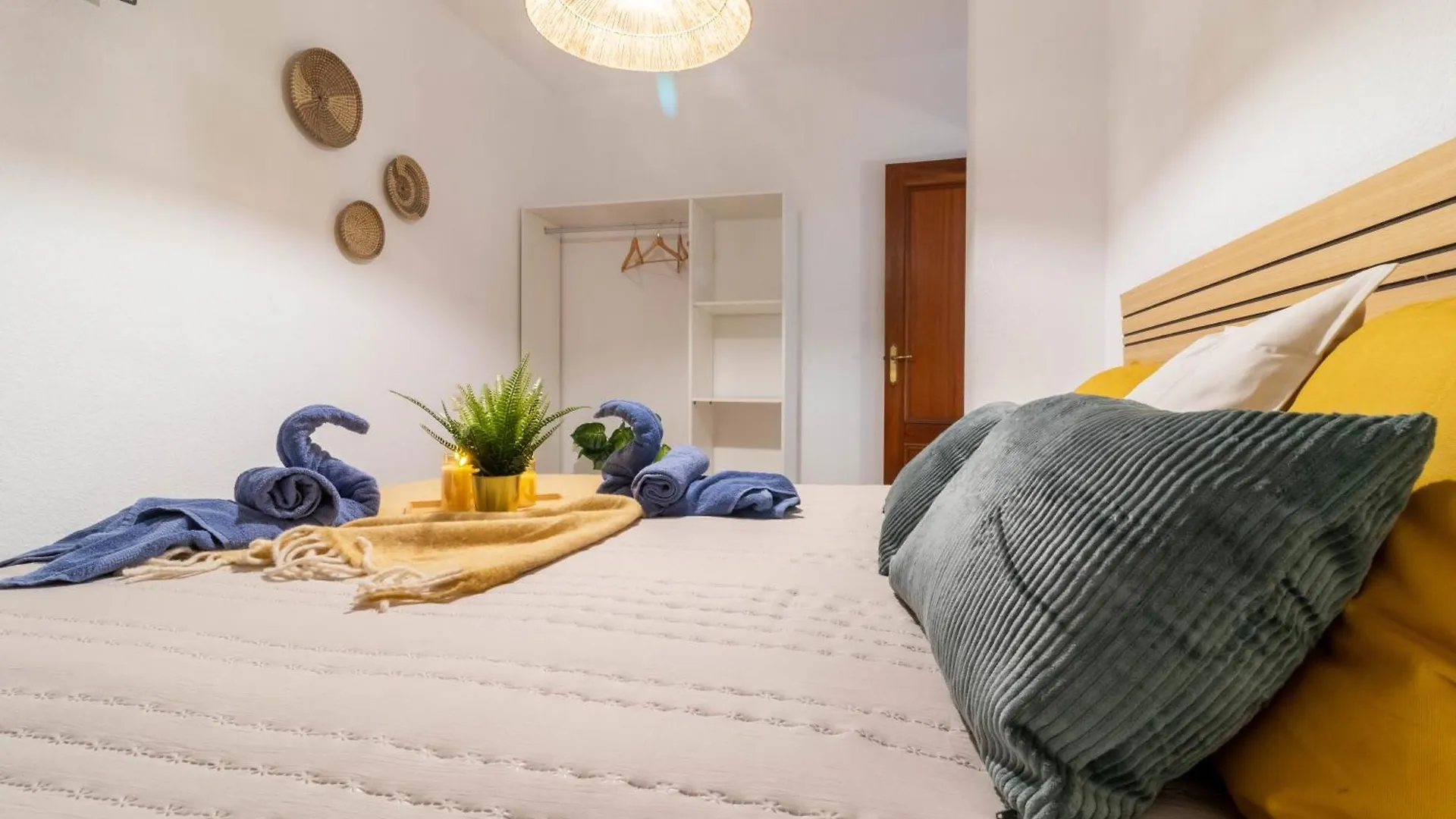 A Estrenar Pleno Centro Parking Apartment Huelva